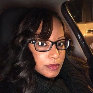 Meet your Posher, Samira